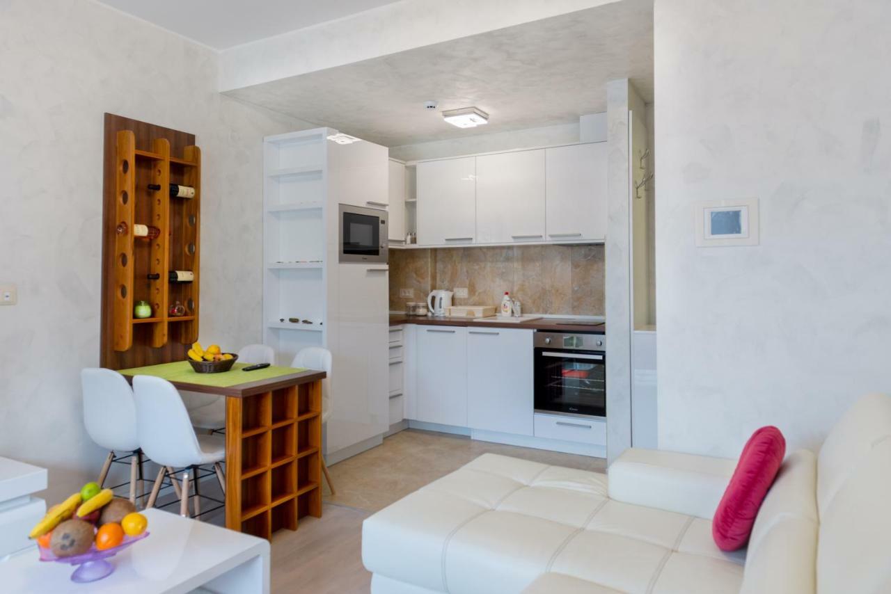 בודווה Harmonia Panorama Apartments מראה חיצוני תמונה