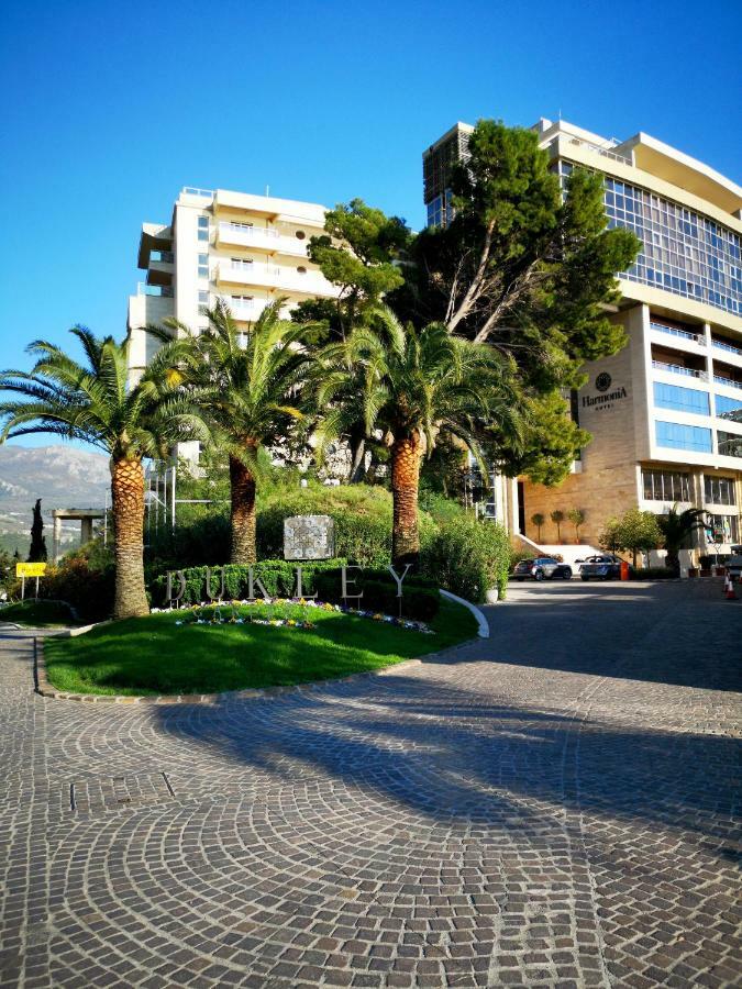 בודווה Harmonia Panorama Apartments מראה חיצוני תמונה